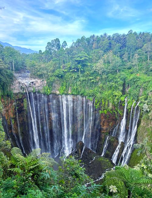 bootstrap模板 瀑布